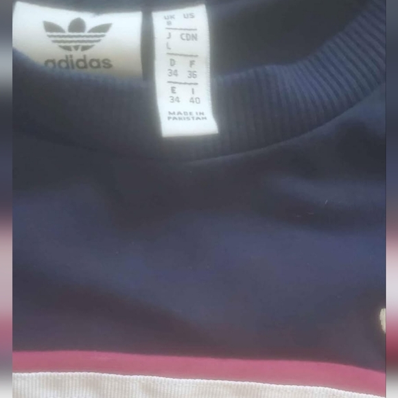 Adidad dress - Picture 2 of 5